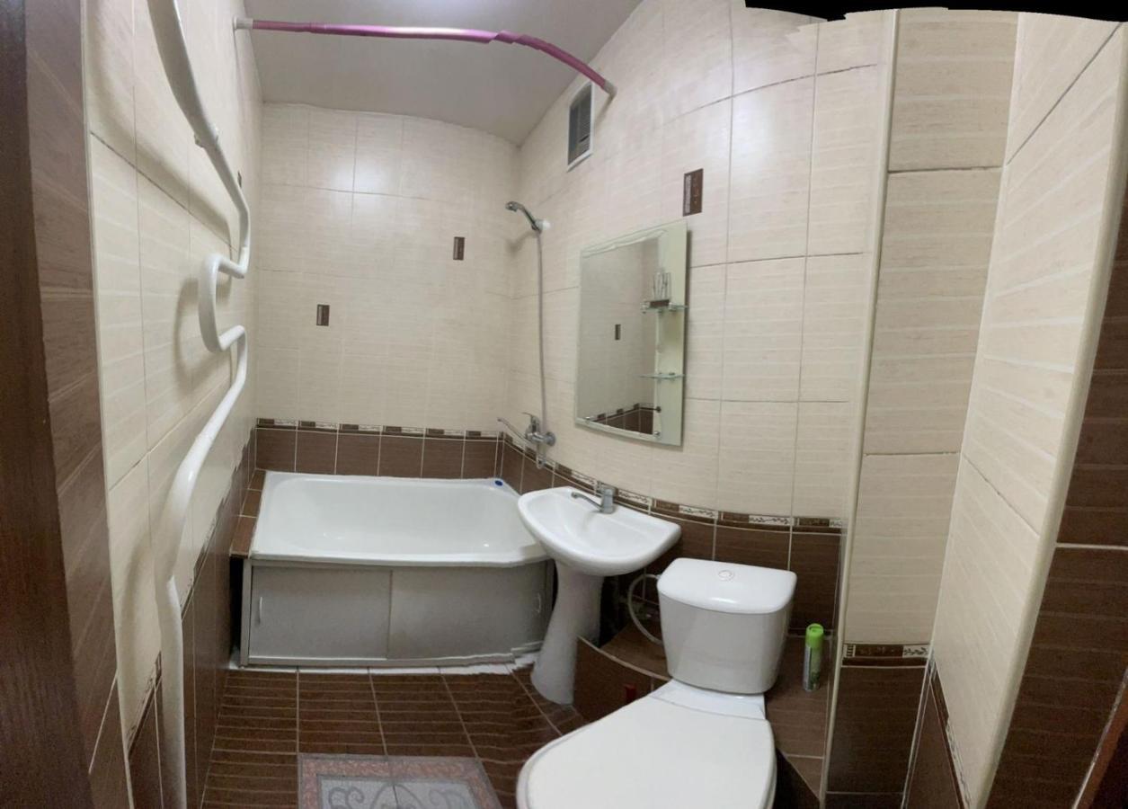 Квартира Рядом Арбата, Гоголя 92 Алматы Экстерьер фото